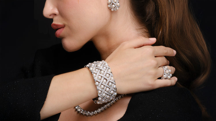 Pearl High Jewelry