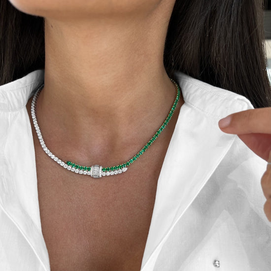 Signature Pull Necklace