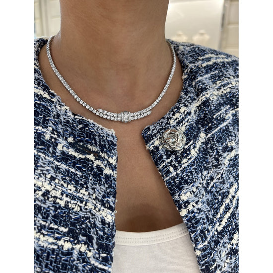 Signature Pull Necklace