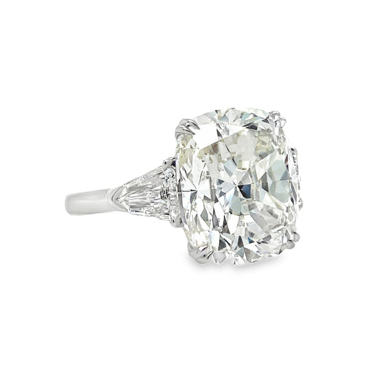 9CT Cushion Cut Diamond Ring