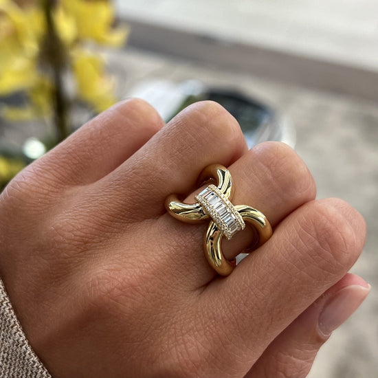 Charles Krypell Gold Diamond Bridge Ring