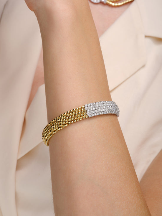 White Diamond and Yellow Gold Bracelet