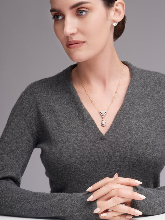J Fine Blue and Pink Diamond Necklace