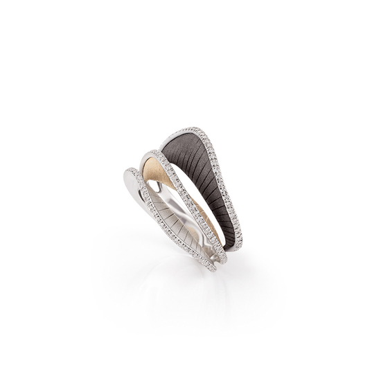 Annamaria Cammilli Three Layer Diamond Regina Ring