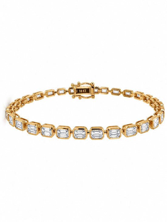 5.71CT Emerald Diamond Bracelet