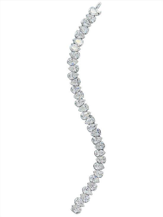 32.18CT Pearshape Diamond Bracelet