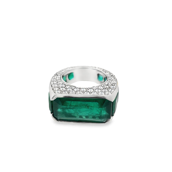 25.71CT Octagonal Emerald Ring