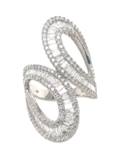 Piranesi Round and Baguette Diamond Ring
