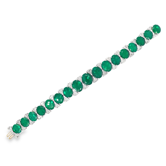 47CT Oval Cut Emerald Bracelet