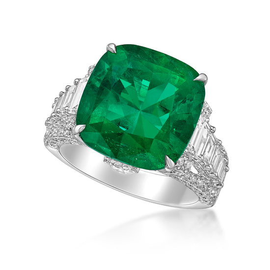 The 9 Carat Emerald Ring