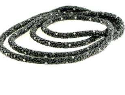 35-inch geoconda necklace adorned with black and white diamonds on 18K white gold 