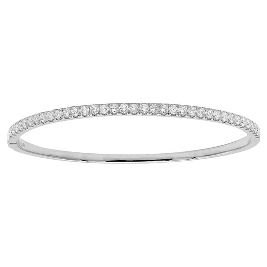 Timeless 18K white gold bangle adorned with 45 round-cut white diamonds