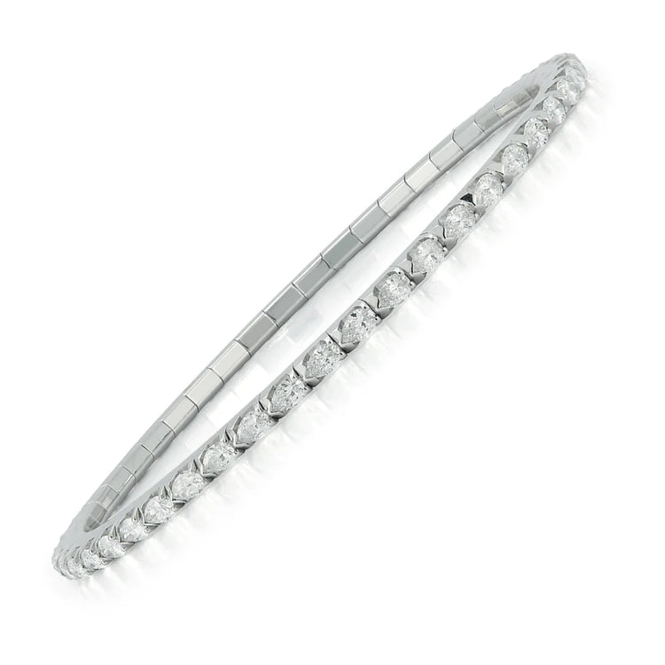 3.03 ct stretch tennis bracelet adorns pear-shaped white diamonds